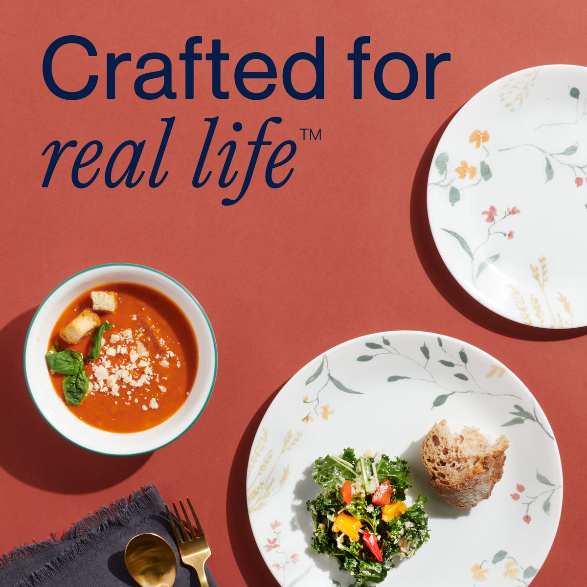 Wildflower Scatter 32-piece Dinnerware Set, Service for 8